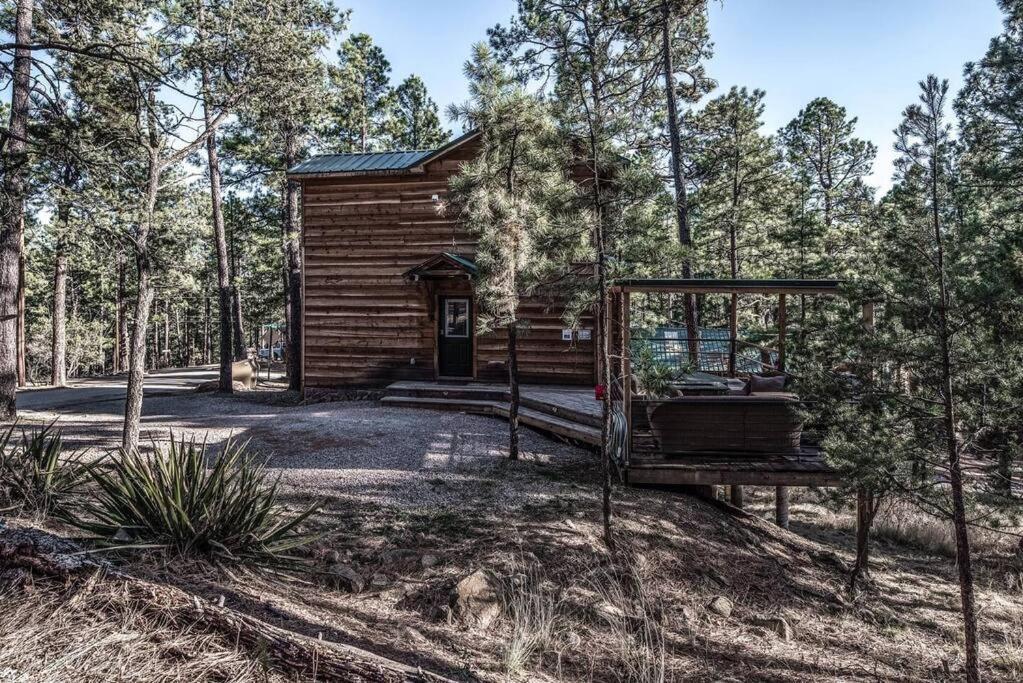 Redwood In The Historic Upper Canyon Ruidoso Exterior photo