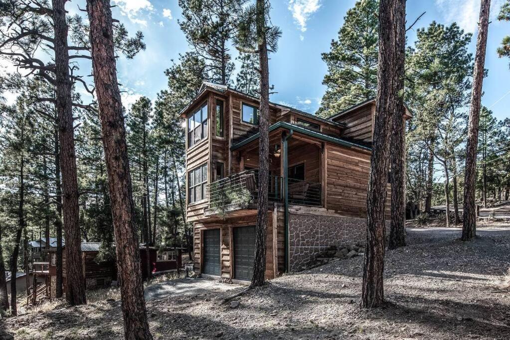 Redwood In The Historic Upper Canyon Ruidoso Exterior photo